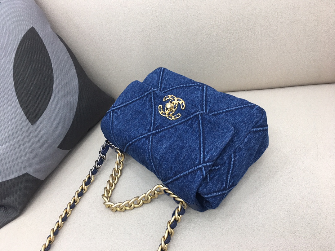 Denim 19 Handbag Flap Bag AS1160 